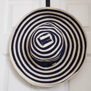 👒 Lovely Disney fabric sun hat